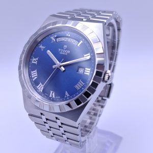 Tudor Royale